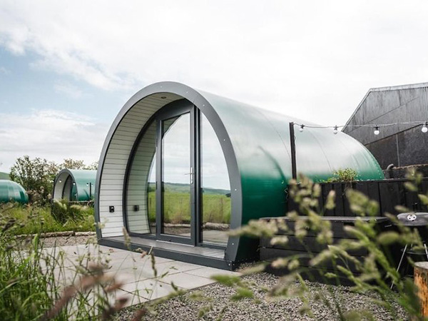 Black Knowe Glamping Pods Outside
