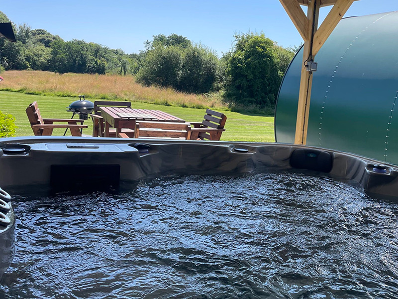 Kinelarty Glamping Pods Private Hot Tub